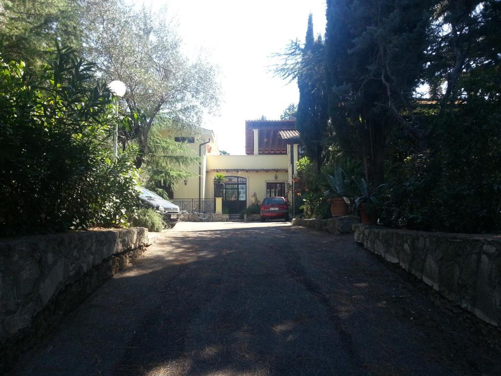 Hotel Villa Clara Tivoli Eksteriør bilde
